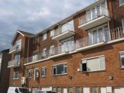 2 Bedrooms Flat for sale in High Street, Shoreham By Sea...