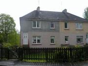 2 Bedrooms Flat for sale in Highfield Crescent,...