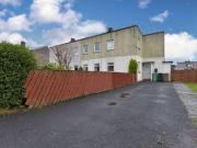 2 Bedrooms Flat for sale in Hoggan Crescent, Dunfermline...