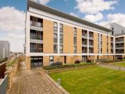 2 Bedrooms Flat for sale in Kimmerghame Terrace, Fettes,...