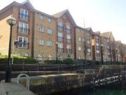 2 Bedrooms Flat for sale in Labrador Quay, Salford M50