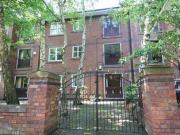 2 Bedrooms Flat for sale in Linnet Grange, Linnet Lane,...
