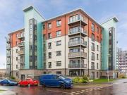 2 Bedrooms Flat for sale in Lochend Park View, Easter...