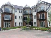 2 Bedrooms Flat for sale in London Road, Binfield,...