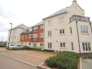 2 Bedrooms Flat for sale in Longhurst Avenue, Horsham RH12