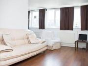 2 Bedrooms Flat for sale in Marylee Way, Black Prince...