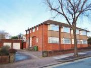 2 Bedrooms Flat for sale in Maryport Road, Penylan,...