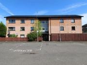 2 Bedrooms Flat for sale in Moy Court, Grangemouth FK3