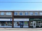 2 Bedrooms Flat for sale in Mulfords Hill, Tadley,...