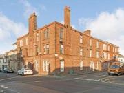 2 Bedrooms Flat for sale in Nelson Street, Largs, North...