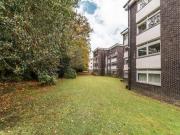 2 Bedrooms Flat for sale in New Dover Road, Canterbury CT1