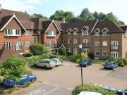 2 Bedrooms Flat for sale in Ockford Road, Godalming GU7