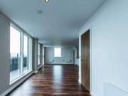 2 Bedrooms Flat for sale in One Regent Road, Salford M5