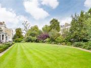 2 Bedrooms Flat for sale in Onslow Gardens, South...