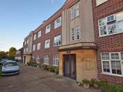 2 Bedrooms Flat for sale in Park Road, Twickenham TW1 2 Bedrooms Flat for sale in Park Road, Twickenham TW1
