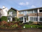 2 Bedrooms Flat for sale in Reigate Hill, Reigate,...