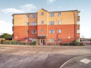 2 Bedrooms Flat for sale in Sir Robert Mews, Slough SL3