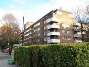 2 Bedrooms Flat for sale in Southwick Street, London W2