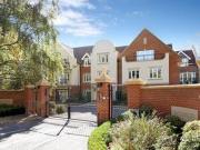 2 Bedrooms Flat for sale in Sunningdale, Berkshire SL5