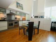 2 Bedrooms Flat for sale in The Academy, 20 Lawn Lane,...