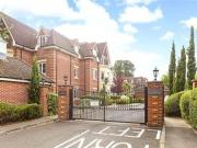 2 Bedrooms Flat for sale in The Cloisters, 83 London...