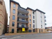 2 Bedrooms Flat for sale in The Grove, Slough SL1
