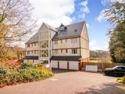 2 Bedrooms Flat for sale in Tilekiln Lane, Hastings,...
