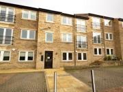 2 Bedrooms Flat for sale in Town Square, Kerry Garth,...