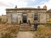 2 Bedrooms Flat for sale in West Brighton Crescent,...