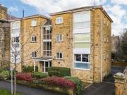 2 Bedrooms Flat for sale in West End Avenue, Harrogate,...