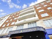 2 Bedrooms Flat for sale in Western Road, Brighton, East...