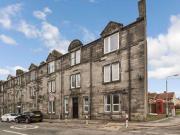 2 Bedrooms Flat for sale in William Street, Dunfermline KY12