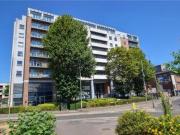 2 Bedrooms Flat for sale in Wilmington Close, Watford,...