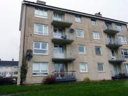 2 Bedrooms Flat for sale in Wingate Drive, Calderwood,...