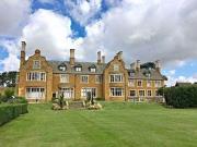 2 Bedrooms Flat for sale in Woolston Close, Abington,...