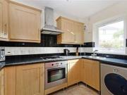 2 Bedrooms for rent in 17 Broom Green, Devonshire...