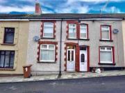 2 Bedrooms for rent in Church Street, Aberbargoed,...