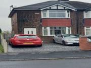 2 Bedrooms for rent in Moorfield Avenue, Denton,...