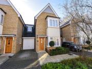 2 Bedrooms for rent in Nettleford Place, Lower Sunbury,...