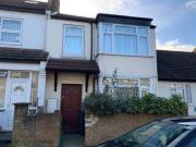 2 Bedrooms for rent in Stanley Road, Hounslow TW3