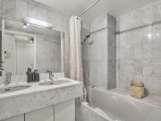 2 bedrooms in Porte Dauphine