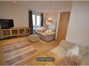 2 Bedrooms Maisonette for rent in Amalfi House, Cardiff...