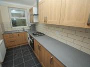 2 Bedrooms Maisonette for rent in Barnard Gardens,...