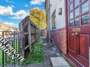 2 Bedrooms Maisonette for rent in Beechwood Road,...