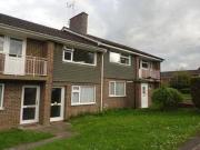2 Bedrooms Maisonette for rent in Bliss Close,...