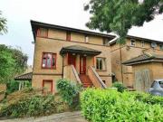 2 Bedrooms Maisonette for rent in Bradwell Common...