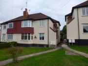 2 Bedrooms Maisonette for rent in Cray Valley Road,...