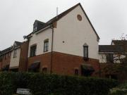 2 Bedrooms Maisonette for rent in Grace Avenue, Milton...