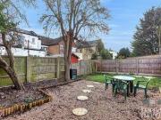 2 Bedrooms Maisonette for rent in Heathview Road,...