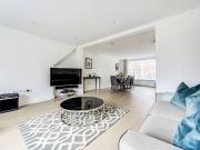 2 Bedrooms Maisonette for Rent in Kings road | Foxtons 2 Bedrooms Maisonette for Rent in Kings road | Foxtons